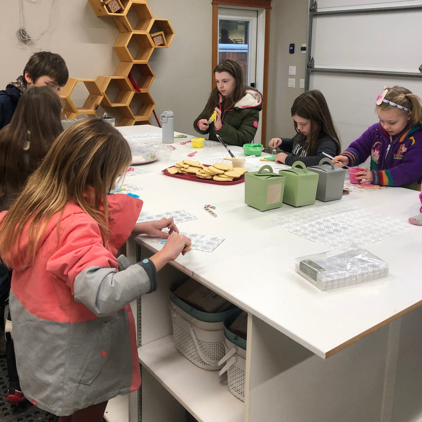 Kids Christmas Cookie decorating